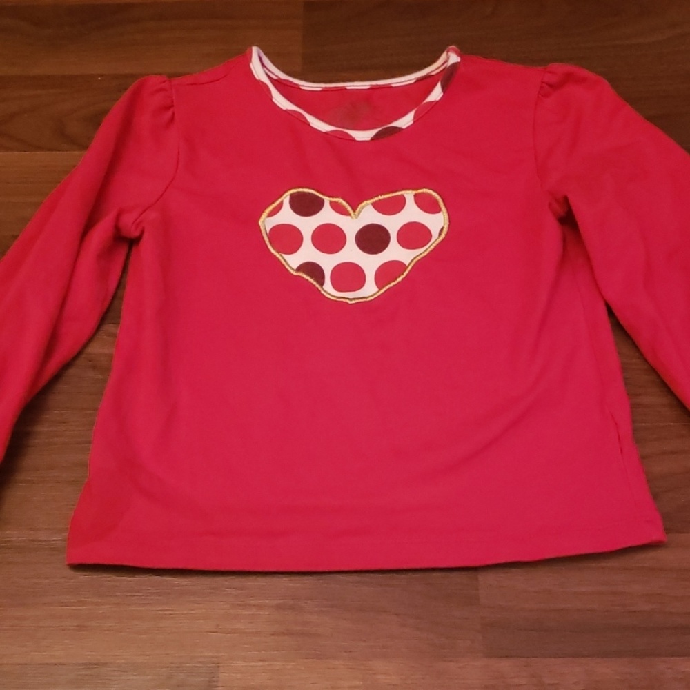 Girls 4t heart shirt